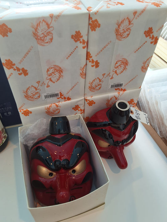 Daitengu Tokubetsu Junmai Red Tengu Gift Box
