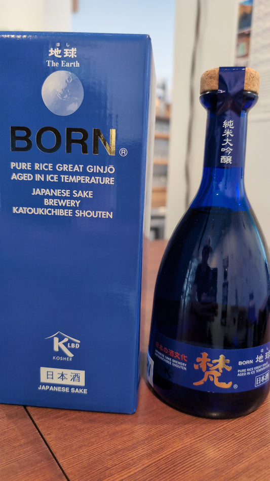 Born Hoshi "The Earth" Junmai Daiginjo 500ml