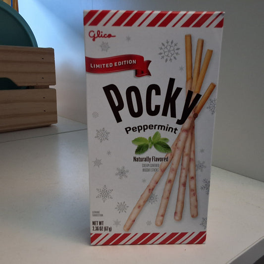 Pocky Holiday Peppermint
