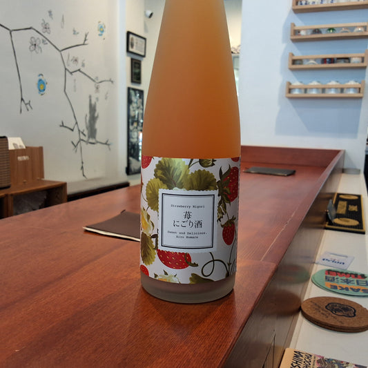 Strawberry Nigori Aizu Homare 500ml