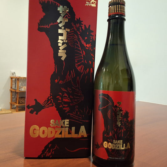 Sake Godzilla ninki ichi Junmai Daigingo 720ml w/box